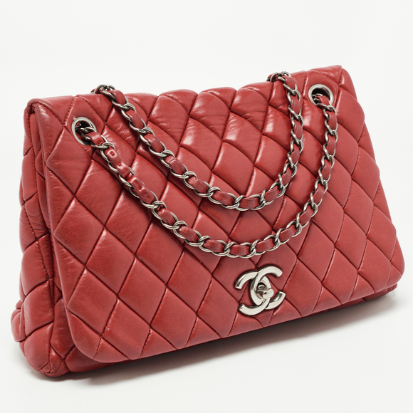 CHANEL Red Bubble Quilted Leather Flap Shoulder Bag - Picture 3 of 8